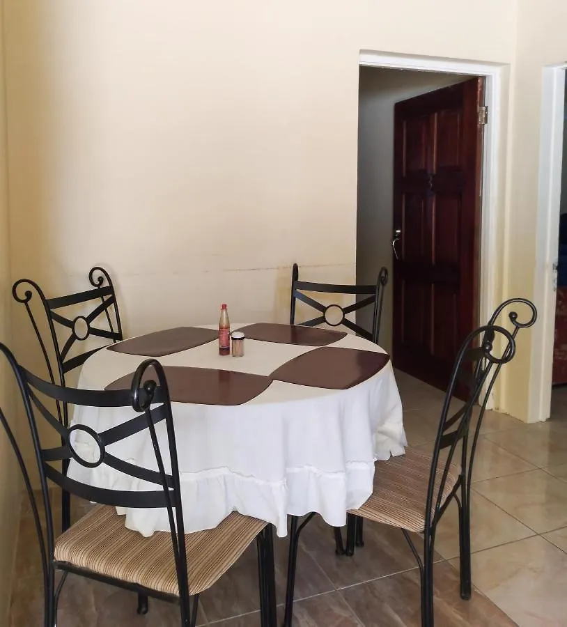 Valentine'S Castle Hotel Saint Ann's Bay