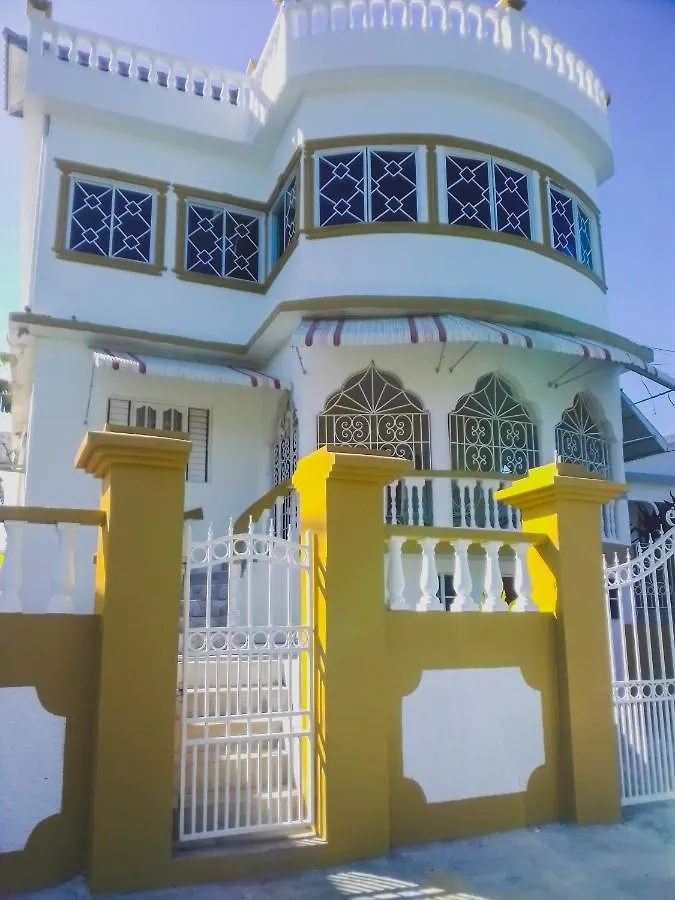 Valentine'S Castle Hotel Saint Ann's Bay Guest house