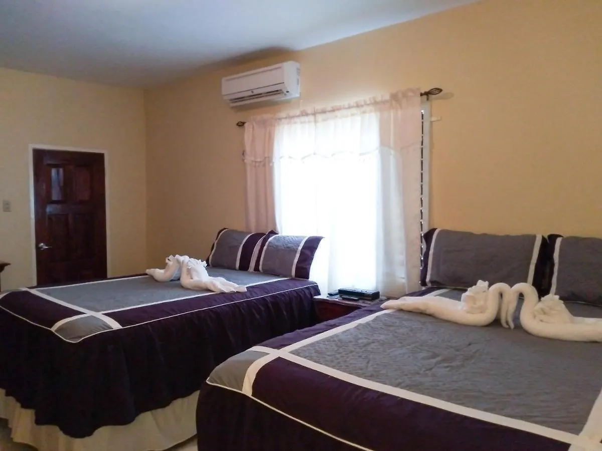 Valentine'S Castle Hotel Saint Ann's Bay