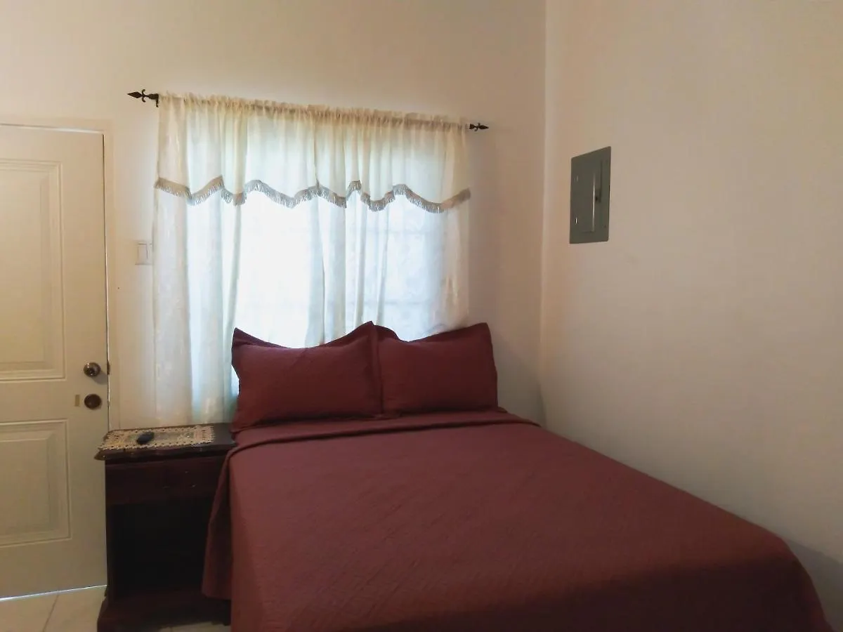 Guest house Valentine'S Castle Hotel Saint Ann's Bay